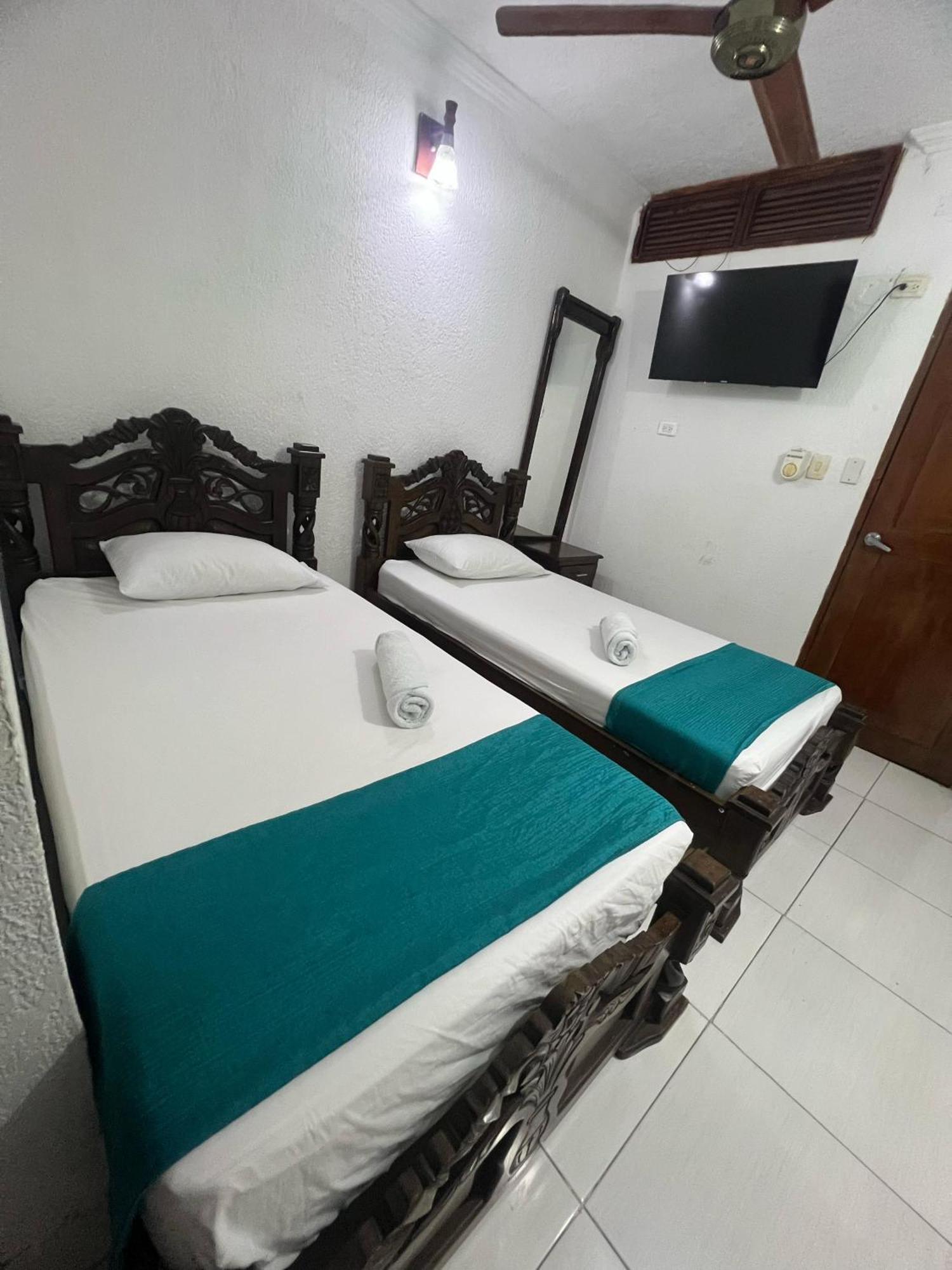 Hotel Med Cartagena Exterior photo