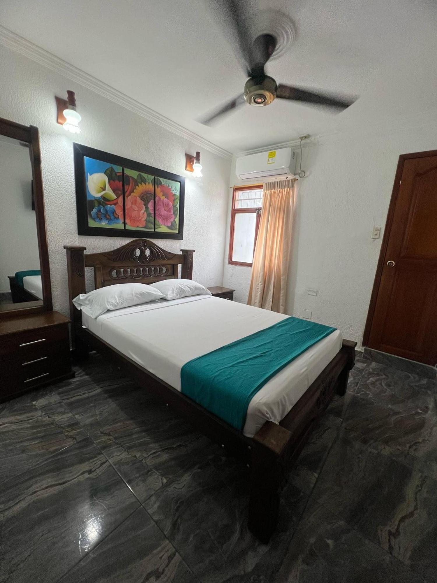 Hotel Med Cartagena Exterior photo